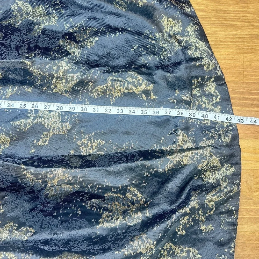 Socialite Metallic Jacquard Strapless Midi Gown Black Gold M - Picture 6 of 11